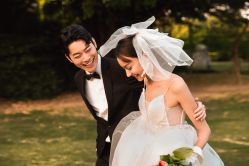 -挪娅婚纱摄影皇家会所