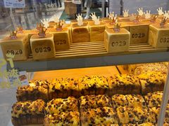 -红星前进面包牛奶公司(君太店)