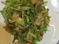 -卢大鲜鱼头捞饭(美利广场店)