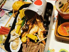 -水桶王国主题餐厅·聚会·生日派对·亲子活动·家庭套餐(亚龙湾希尔顿店)