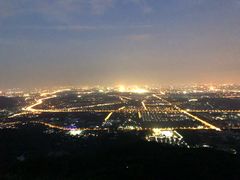 -鬼笑石后山停车场