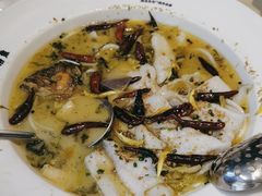 -渔语鱼酸菜鱼新川菜(来福士店)