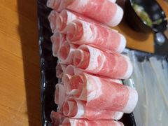 -果松木炭酸菜铜火锅·外婆参鸡汤