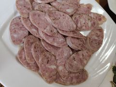 -溢心园香河肉饼总店