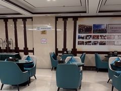 -颐而康·按摩·艾灸·足疗(汽车东站店)