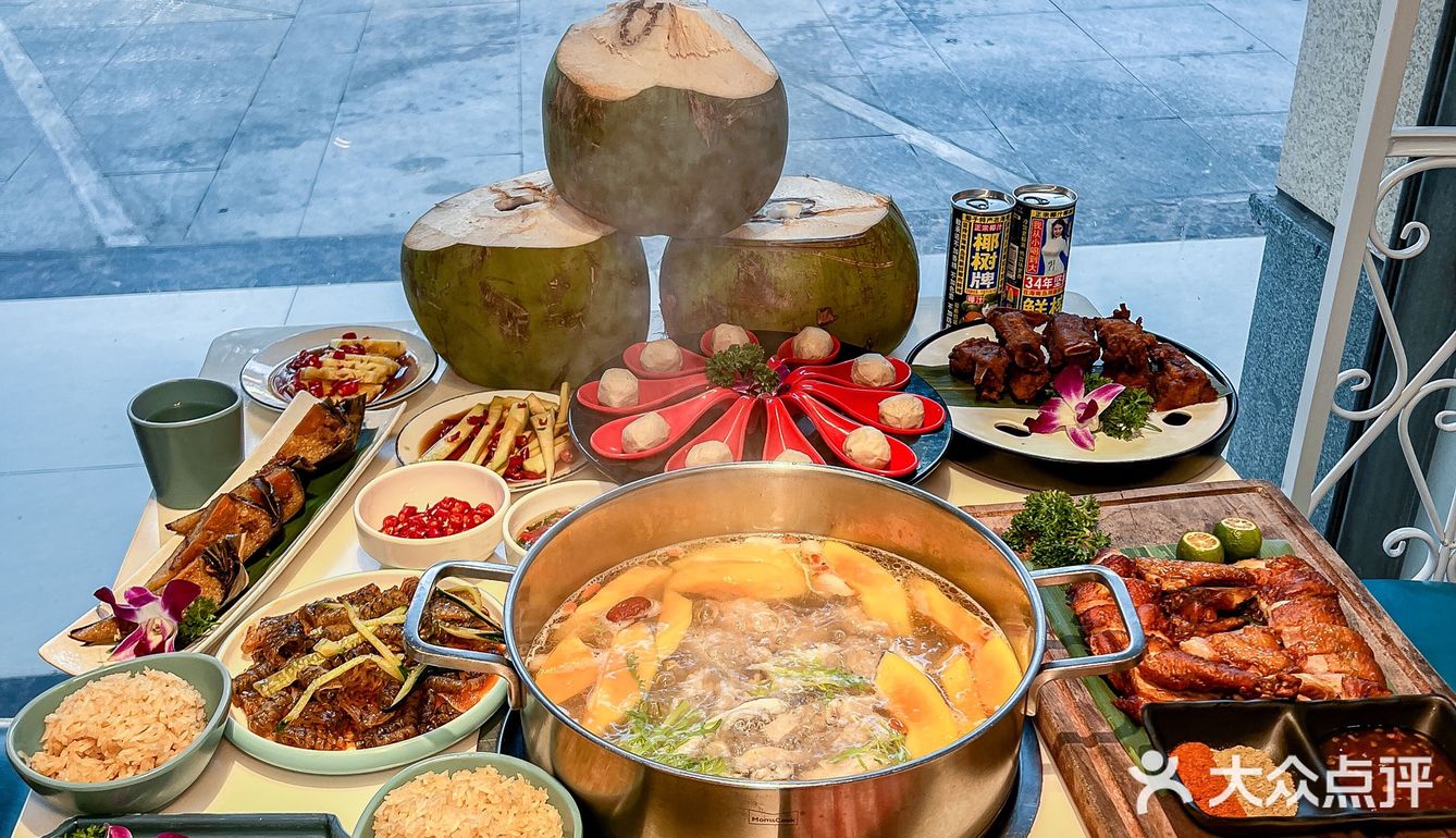 三亚美食，这家老牌椰子鸡餐厅我每年都去😃