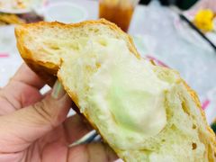 熔岩菠萝包-东鑫记港式茶餐厅(南京东路店)