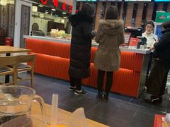 大堂-拿渡麻辣香锅(百联滨江店)