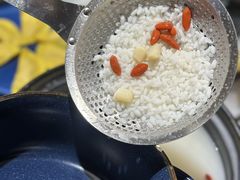 -牛牛和牛海鲜粥底火锅(长虹国际城店)