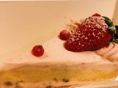 爱丽丝切片-Dough&Joe团憩(瑞虹天地月亮湾店)