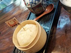 -银米·云南传统过桥米线(双廊黑金冠店)