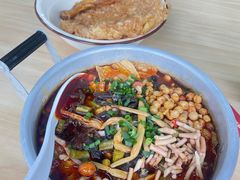 -丽丽三鲜螺蛳粉(田林路店)