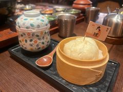 -银米·云南传统过桥米线(双廊黑金冠店)