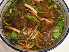 -镇南锅盖面馆(解放路店)