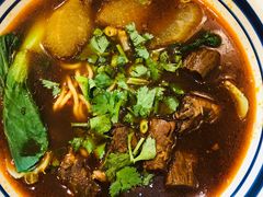 红烧牛腩面-醉牛腩·面小馆