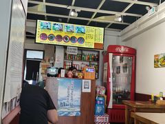 -丽虹云南过桥米线(兴工街店)