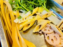 -好吃鬼高原牦牛杂火锅(古尔沟分店)