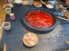 -重庆洪崖洞老火锅(音乐广场店)