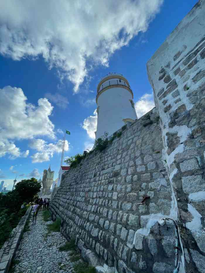 东望洋山-"东望洋山(colina da guia)."-大众点评移动版