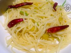 -江渔儿酸菜鱼·拔草餐厅(虎门君乐汇店)