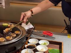 -围炉肉舍•炭烤活鳗•丹东海鲜烤肉(步行街店)