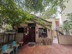 -荒岛书店(黄县路店)