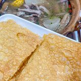 实实在在的西北羊肋排，份量足，羊肉炖的软嫩鲜香没有膻味