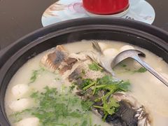 -香山湖家家宴(中山陵店)
