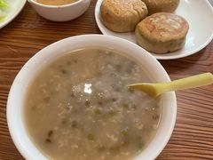 绿豆粥-清真吴记门钉肉饼·喜多利