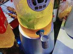 -路边边.炒菜烧烤.音乐餐厅(良乡长虹店)