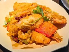 -大头虾越式风味餐厅(光明广场店)