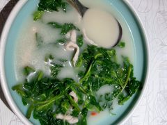 客家鲜猪杂枸杞叶-大鸽饭(体育西路店)