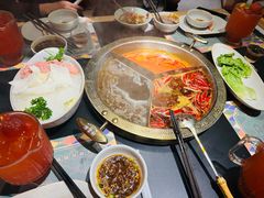 -廖掌柜·重庆鲜货火锅(上海首店)