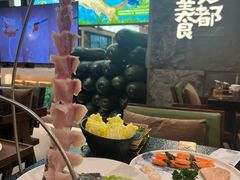 -得意咚瓜·顺德鱼生·冬瓜火锅(深圳首店)