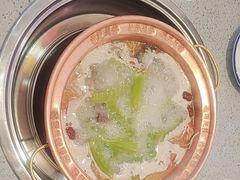 -阿婆情腊排骨火锅(金虹路店)