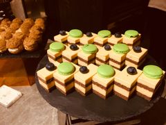 -昆山裕元花园酒店·温莎西餐厅