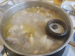 -朴小妹人参鸡汤火锅(长白山万达店)