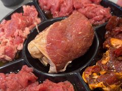 -啊美丽炭火烤肉(滑翔一店)