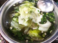 -乐山食古香跷脚牛肉