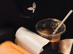 -白蘭BLANK(杭州湖滨银泰in77C区店)