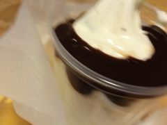 甜品站山茶花风味新地-麦当劳(龙湖北京大兴天街店)