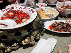 -老湖南民间菜·牛肉十八炒(花都店)