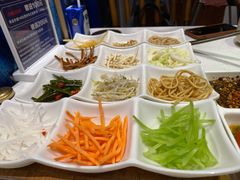 贵阳丝娃娃-苗乡楼·酸汤鱼·贵州菜(成都悠方店)