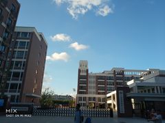 -上海市曹杨第二中学