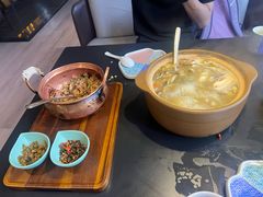 -桥边小楼·手工云南菜·古城观景小楼
