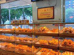 面包甜点陈列柜-新侨三宝乐面包店(崇文门店)