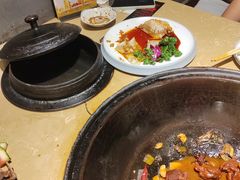 -万里闯关东铁锅炖菜馆(高新旗舰店)