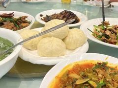 -瑞丰园庭院餐厅·白族传统家常菜