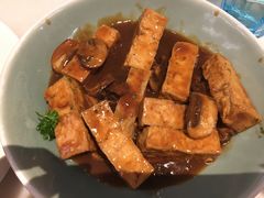 -港丽餐厅(高德置地店)