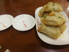 -小姜锅贴(凤凰街店)